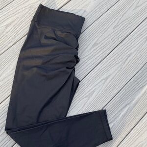 ZYIA Classic Black Scrunch Leggings